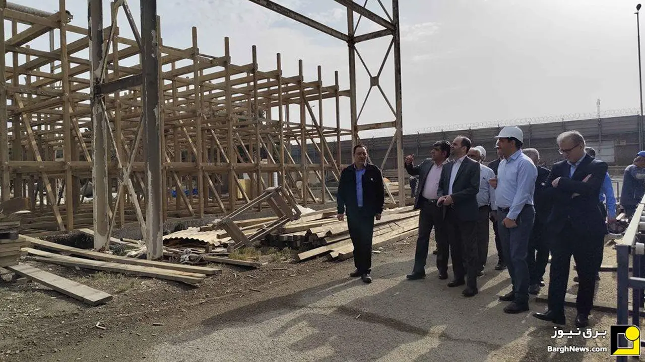 ابوالفضل عسگری، مدیرعامل شرکت مادرتخصصی برق حرارتی با حضور سرزده در نیروگاه‌های بعثت و شهدای پاکدشت (دماوند) در جریان آخرین وضعیت تعمیرات و آماده‌سازی واحد‌های تولیدی این نیروگاه‌ها برای تولید انرژی پایدار در پیک مصرف برق تابستان امسال قرار گرفت.